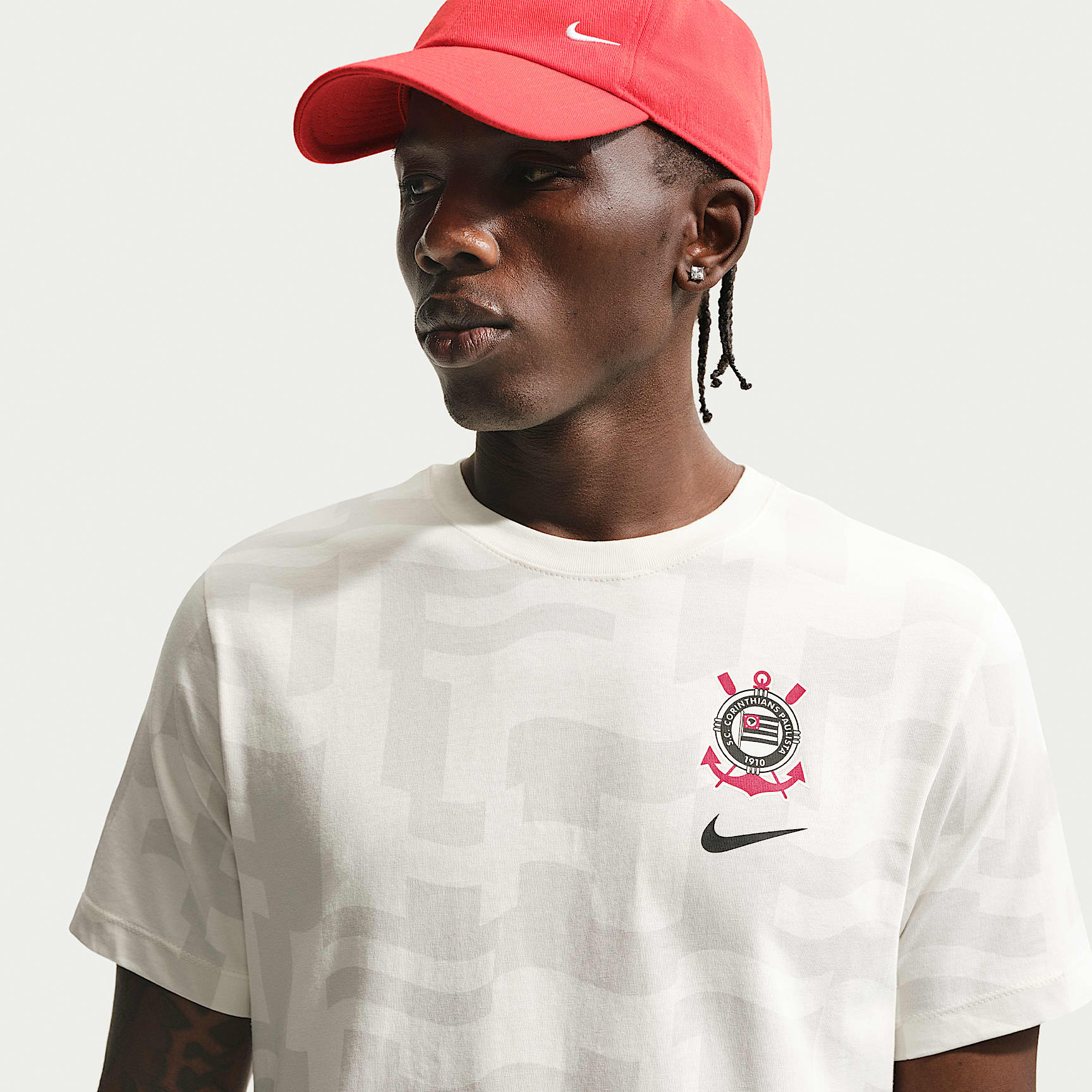 S.C. Corinthians Men's Nike Soccer T-Shirt. Nike.com